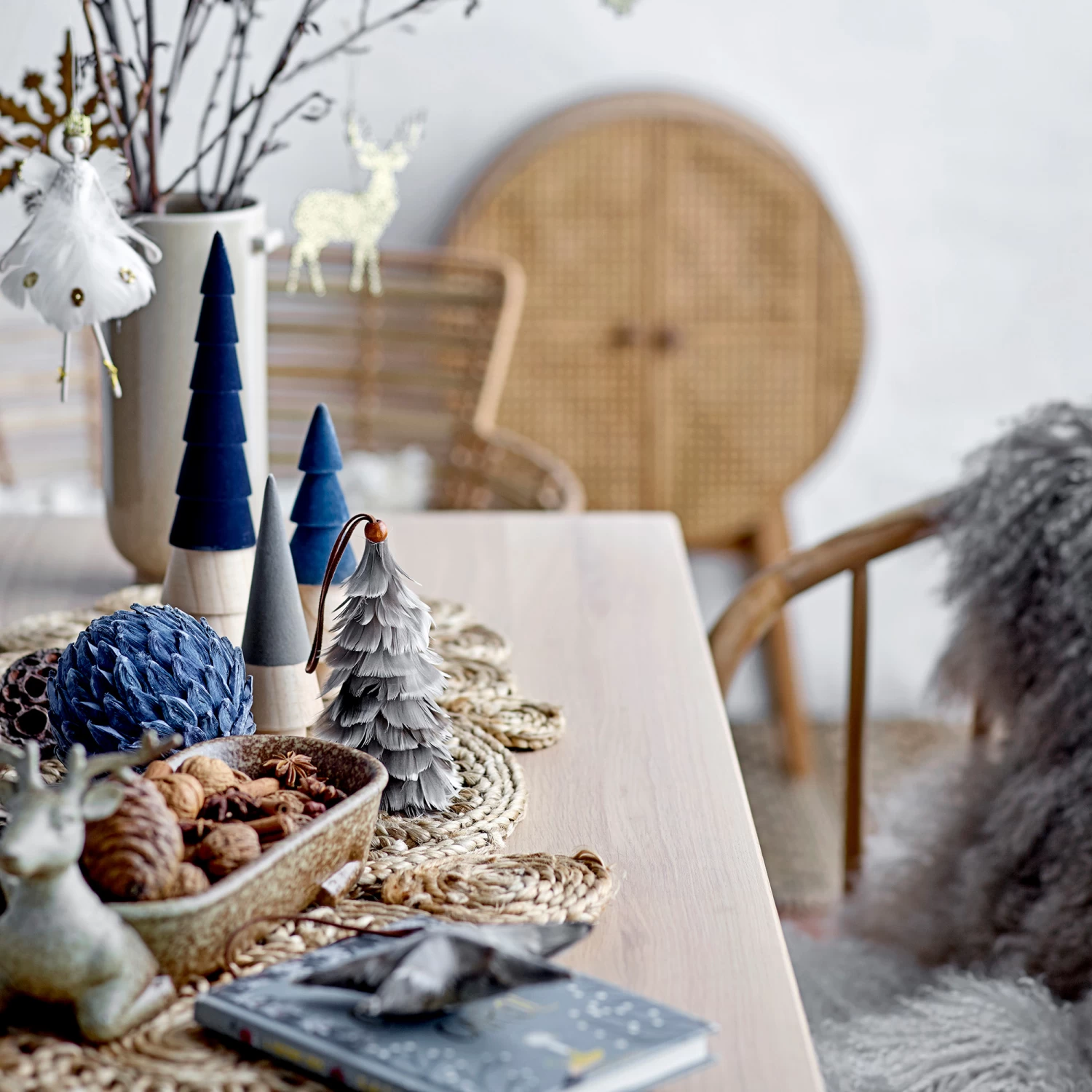 Bloomingville Ingeborgmaria Ornament Weihnachtskugel – Bild 2