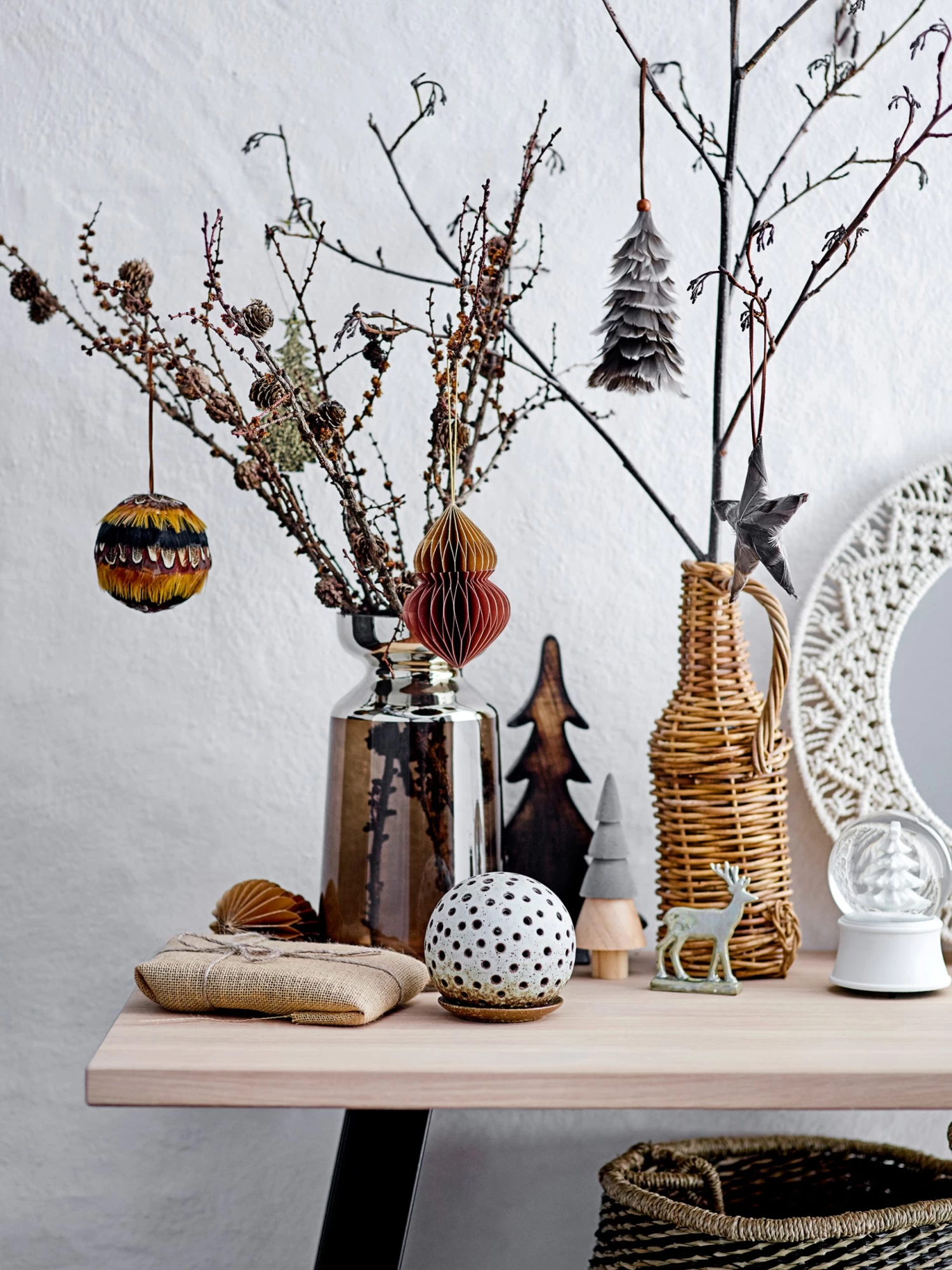 Bloomingville Misba Weihnachtskugel Ø9cm 4 Teile – Bild 2